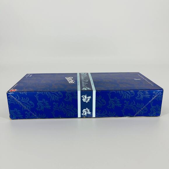 Winter Velvet Avon Exclusive Special Edition Mattel Barbie Doll - NRFB/NIB - Picture 11 of 15